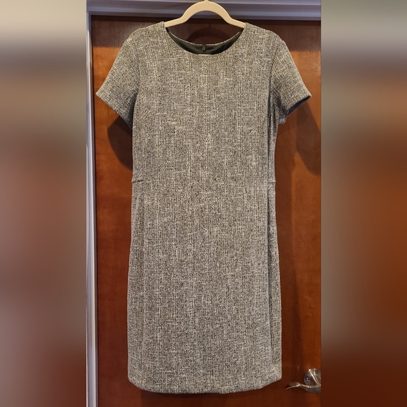 Dress - Picture 1 of 2